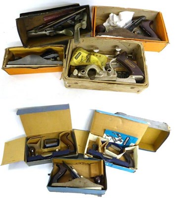 Lot 1048 - Seven Boxed Stanley and Record Woodworking Planes, including Record No.44 plough, No.735,...