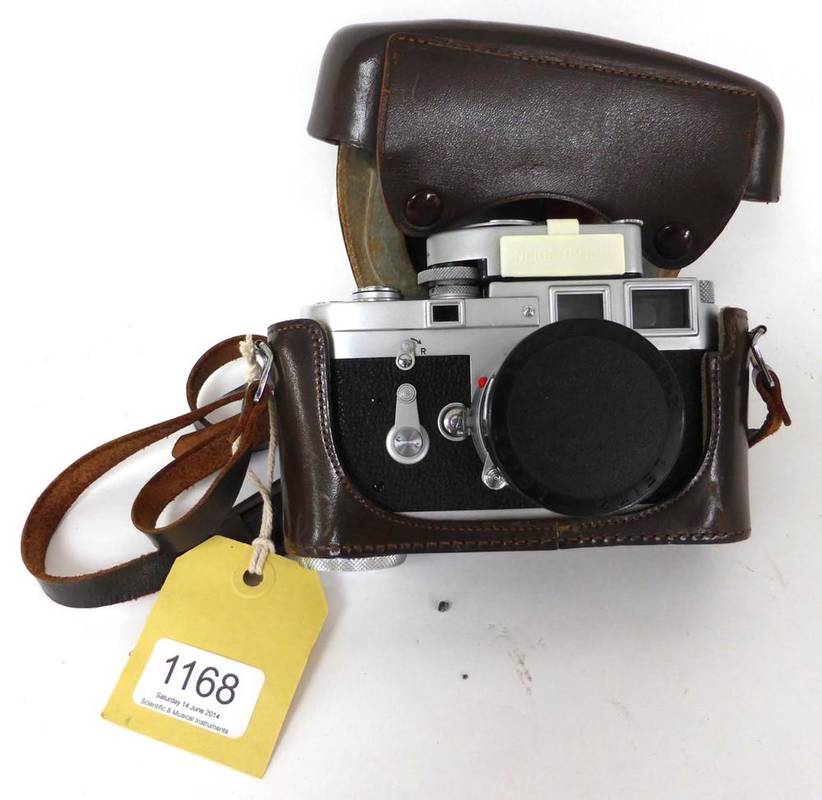 Lot 1168 - Leica M3 Camera No.992265, with chrome finish, single stroke advance,  Leica 'MC meter'...