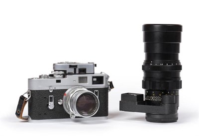 Lot 1169 - Leica M4 Camera (1966) no.1184604, black/silver with Leitz Wetzlar Summicron f2,50mm lens...