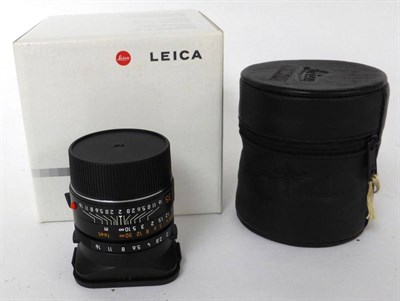 Lot 1178 - Leica Summicron F2/35mm ASPH Lens No.3939479, for a Leica 'M' camera, with black anodized...