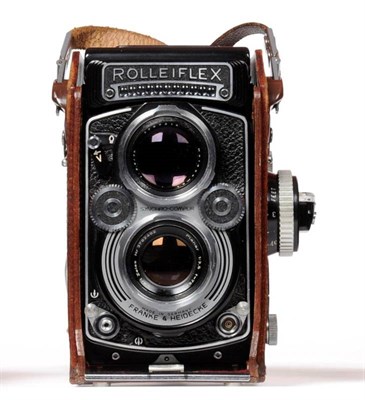 Lot 1207 - Rolleiflex 3.5F Camera no.2280263, with Carl Zeiss Planar f3.5, 75mm lens, with leather case