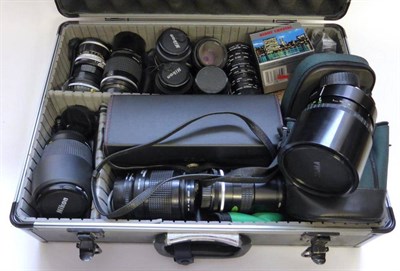 Lot 1217 - Various Camera Lenses Sigma f5.6, 400mm no.1022842, Sigma f8, 600mm Mirror-telephoto no.235434,...