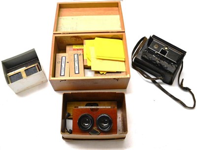 Lot 1162 - An Ica Polyscop Rigid Body Stereo Camera Outfit, comprising a black enamelled camera with...