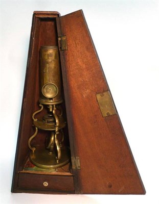 Lot 1048 - An 18th or 19th Century Lacquered Brass Culpepper Type Microscope, no makers name, with rack...