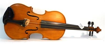 Lot 1101 - A 20th Century Chinese Violin, labelled 'William H. Luff, London, 1985', with a 357mm one piece...