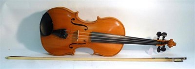 Lot 1188 - A 20th Century English Violin, labelled 'John Cresswell Sutton Coldfield 1986', with a 355mm...