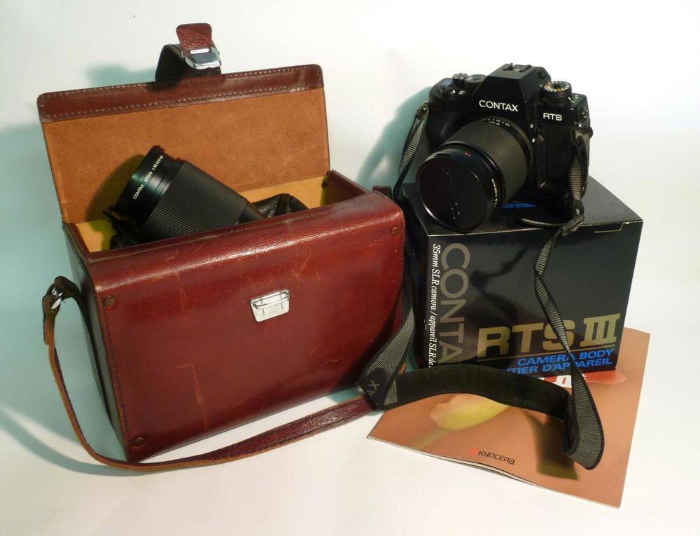 Lot 1252 - A Contax RTS III Camera Outfit, with black