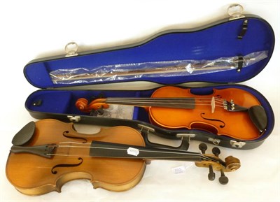 Lot 1125 - A 20th Century German Violin, labelled 'Handmade Copy of Otto Jos.Klier, Geigenbaumeister,...