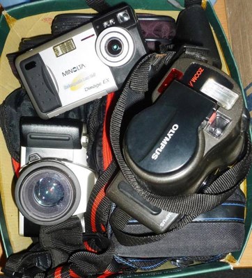 Lot 1258 - Mixed Cameras, including Yashica 635 TLR camera in leather case, Klimax Pocket camera outfit in...