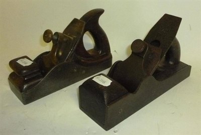 Lot 1063 - A Gunmetal Smoothing Plane, with walnut infill and handle, brass lever cap, Mathieson cap iron...