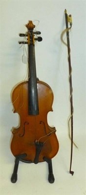 Lot 1129 - A Late 19th / Early 20th Century German Violin, labelled 'Antonius Strdivarius Cremonensis Faciebat