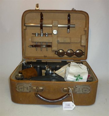 Lot 1186 - A Cased Zeiss Ikon Macro-Photographic Set, with black crinkle enamel finish, complete with...