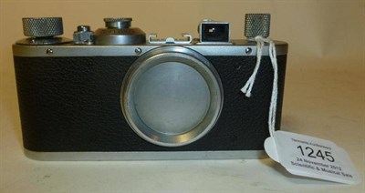 Lot 1245 - A Leica Chrome Standard Camera Body No.329174, circa 1939, with aperture cover