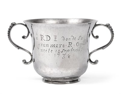 Lot 408 - An 18th Century Channel Islands Silver Porringer, maker's mark IH, circular tapering form,...