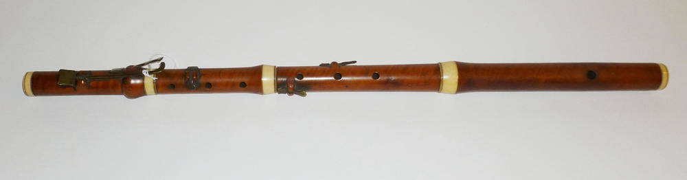 Lot 1152 - A 19th Century Boxwood Flute, no makers name, with ivory collars and brass keys