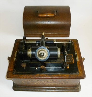 Lot 1181 - An Oak Cased Edison Standard Phonograph, serial number S144011, with domed lid and aluminium...