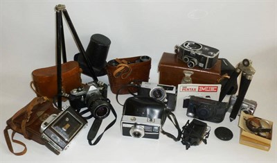 Lot 1206 - Cameras and Binoculars, including an Ensign 220 Auto-Range camera, in stitched leather case, Pentax