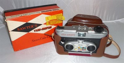 Lot 1267 - A Boxed Sawyers View-Master Stereo Colour Camera, with stitched leather case, manual and...