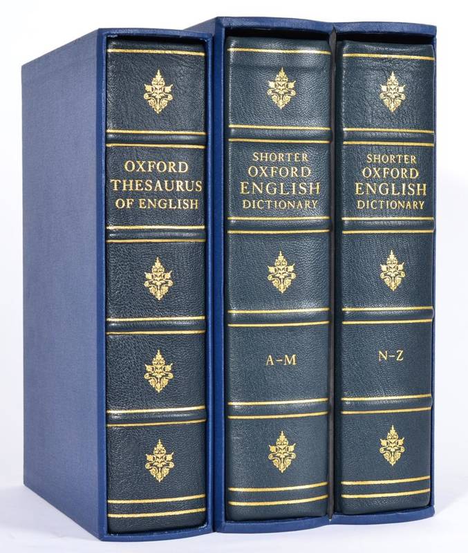 Lot 13 - Folio Society Dictionary, Shorter Oxford English Dictionary, on Historical Principles, 2002, Oxford