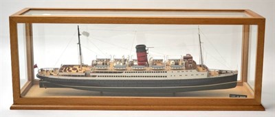 Lot 3117 - Lady Of Mann Steamship Model in case with blueprints 1'' to 12' 30'', 76cm long