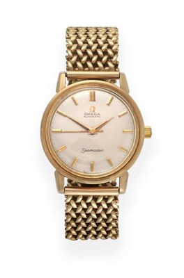 Lot 2158 - A 9ct Gold Automatic Centre Seconds Wristwatch, signed Omega, model: Seamaster, ref:...