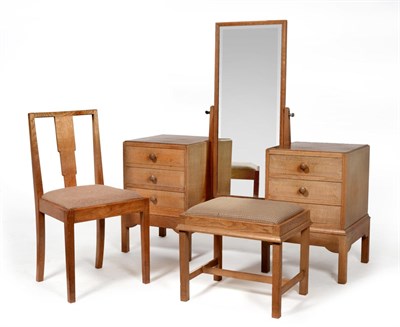 Lot 617 - An English Oak Dressing Table , designed by Gordon Russell, No.750/2957, with central bevel...