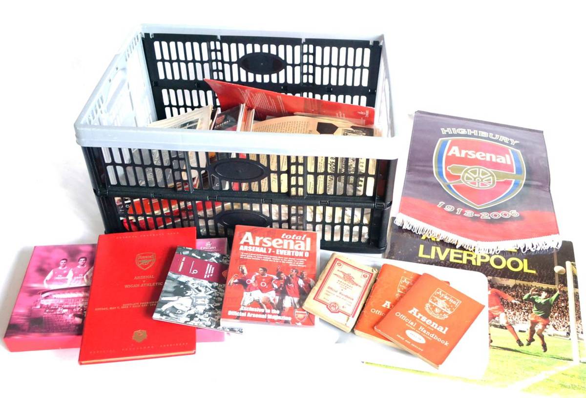 Lot 2024 - A Good Collection of Arsenal Football