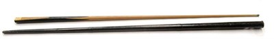 Lot 1000 - A Joe Davis 'Champion Record Break 980' Billiard / Snooker Cue, with ash shaft, ebony butt, ivorine