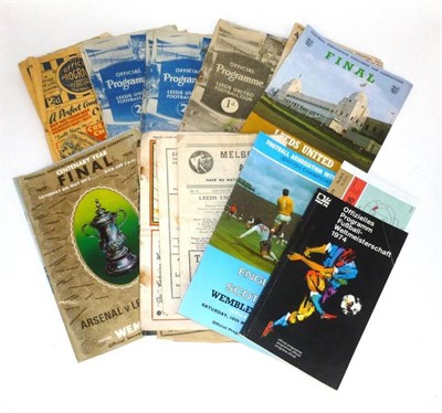 Lot 53 - A Collection of Twenty 1930's Leeds United FC Programmes, comprising five from the 1937/38...