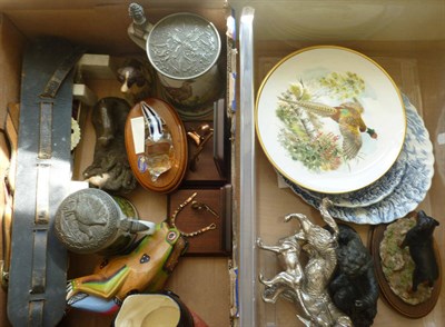 Lot 57 - A Collection of Sporting and Hunting Related Memorabilia, including a Doulton 'Gone Away' character