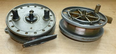 Lot 117 - An Allcock 3 1/2inch Alloy 'Aerial' Reel, with six spoked drum, twin handles (one missing),...