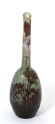 Lot 526 - A Gallé Cameo Bottle Neck Vase, acid etched with Lilac flowers, on a green ground, cameo signature