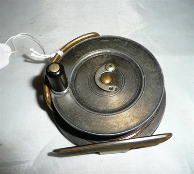 Lot 122 - A Hardy 3-Inch Alloy Duplicated Mark II 'Sunbeam' Fly Reel, with black handle, horseshoe drum...