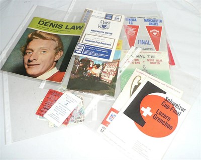 Lot 23 - Twenty Nine 1960's Football Programmes, mainly Manchester United, including European Cup, F.A....