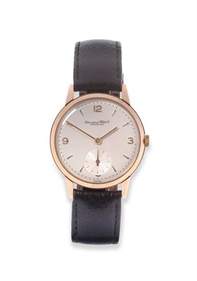 Lot 83 - A 9ct Gold Wristwatch, signed International Watch Co, Schaffhausen, 1972, (calibre 88) lever...
