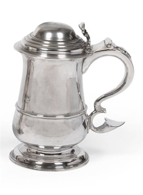 Lot 324 - A Provincial George II Silver Tankard, John Langlands I, Newcastle 1759, the slightly tapering body