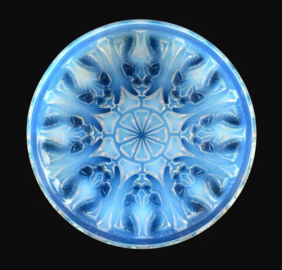 Lot 427 - A René Lalique Anges Opalescent and Blue Stained Glass Bowl, No.410, the underside moulded...