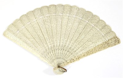 Lot 220 - A Mid-19th Century Chinese Carved Ivory Brisé Fan, Qing Dynasty, the sixteen inner sticks...