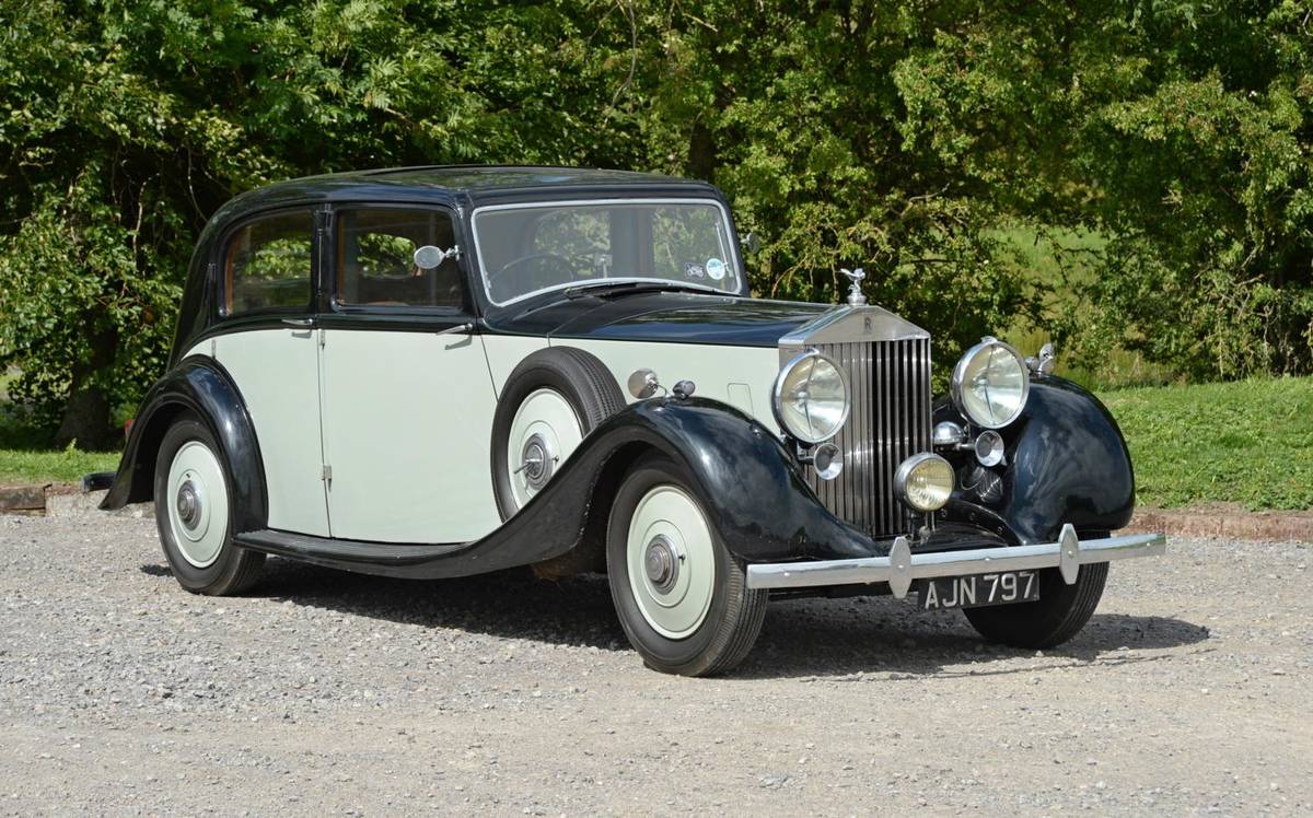 Lot 2024 1939 Rolls Royce 25/30 Park Ward Touring