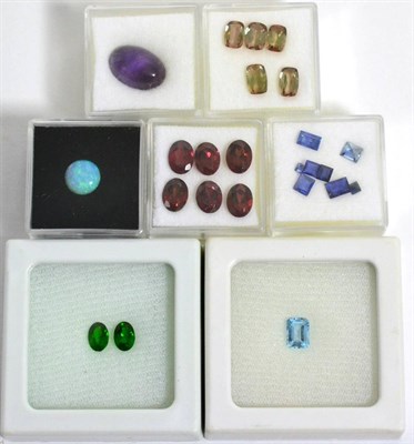 Lot 3003 - A Quantity of Loose Gemstones, including, a cabachon amethyst, an opal, an aquamarine, two...