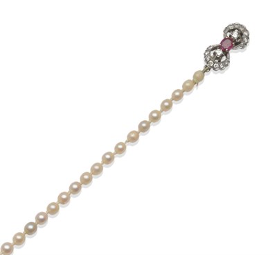 Lot 175 - A Cultured Pearl Necklace, the eighty-eight graduated cultured pearls knotted to a bow shaped...