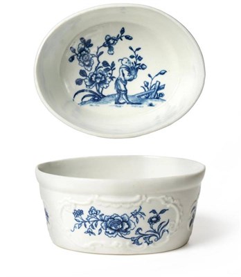 Lot 116 - A Worcester Porcelain Potted Meat Tub, circa 1760, printed in underglaze blue with the Floral...