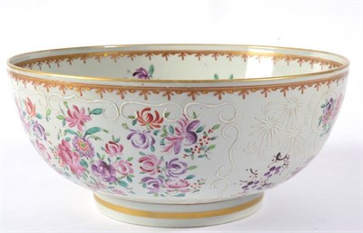 Lot 255 - A Samson of Paris Porcelain Punch Bowl, late 19th/early 20th century, painted in Chinese export...