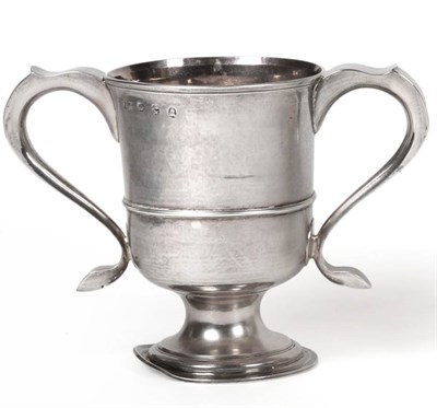 Lot 595 - A George III Provincial Silver Twin Handled Cup, Langlands & Robertson, Newcastle circa 1790,...