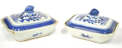 Lot 168 - A Pair of Chinese Porcelain Vegetable Tureens and Covers, en suite to the preceding lot, 24cm wide