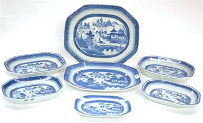 Lot 169 - A Composite Graduated Set of Seven Chinese Porcelain Meat Platters, circa 1800, painted in...