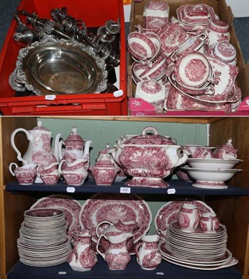 Lot 242 - A large quantity of Mason's ''Pink Vista'' pattern wares (qty)