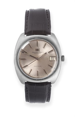 Lot 176 - A Rare Stainless Steel Electronic Calendar Centre Seconds Wristwatch, signed International...