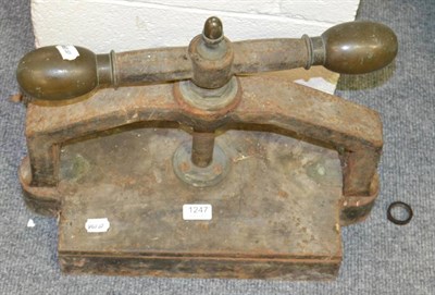 Lot 1247 - A Victorian book press