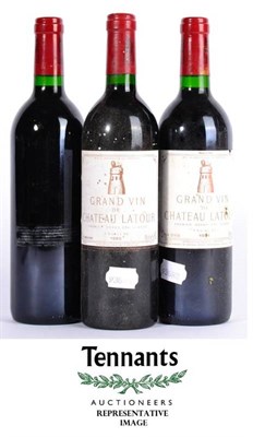 Lot 2003 - Chateau Latour 1991 Pauillac, 8 bottles, some labels detached but present